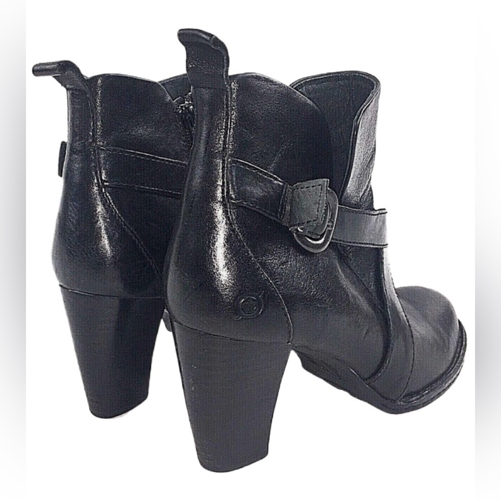 Born Women’s Black Leather Ankle Boots Size 8.5 M - Stylish Block Heel Buckle - Picture 4 of 9